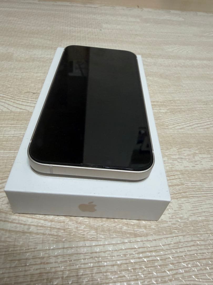 【ジャンク品】iPhone13 256GB ホワイト