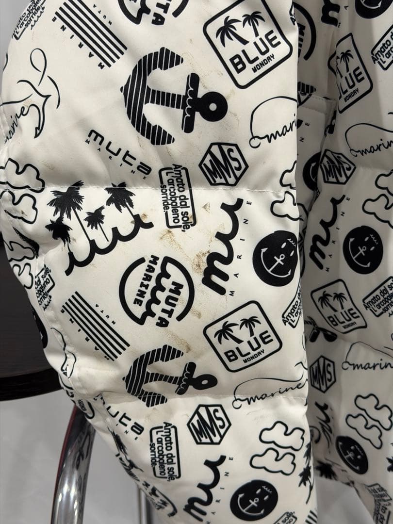 【美品】muta MARINE ムータマリン ダウンジャケット