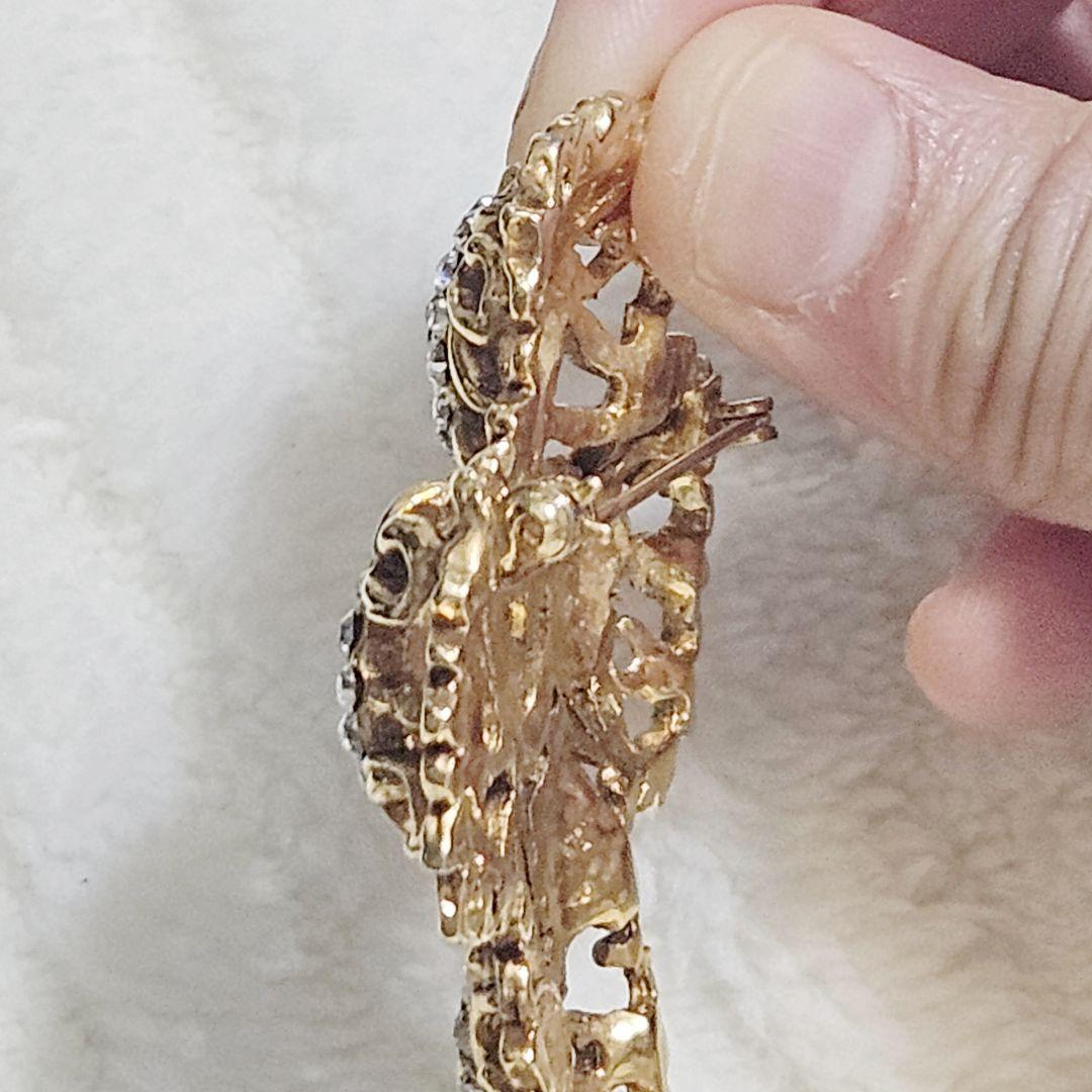 折*口様 B368 希少！ヴィンテージ クリスチャンラクロワ ブローチ ゴールド