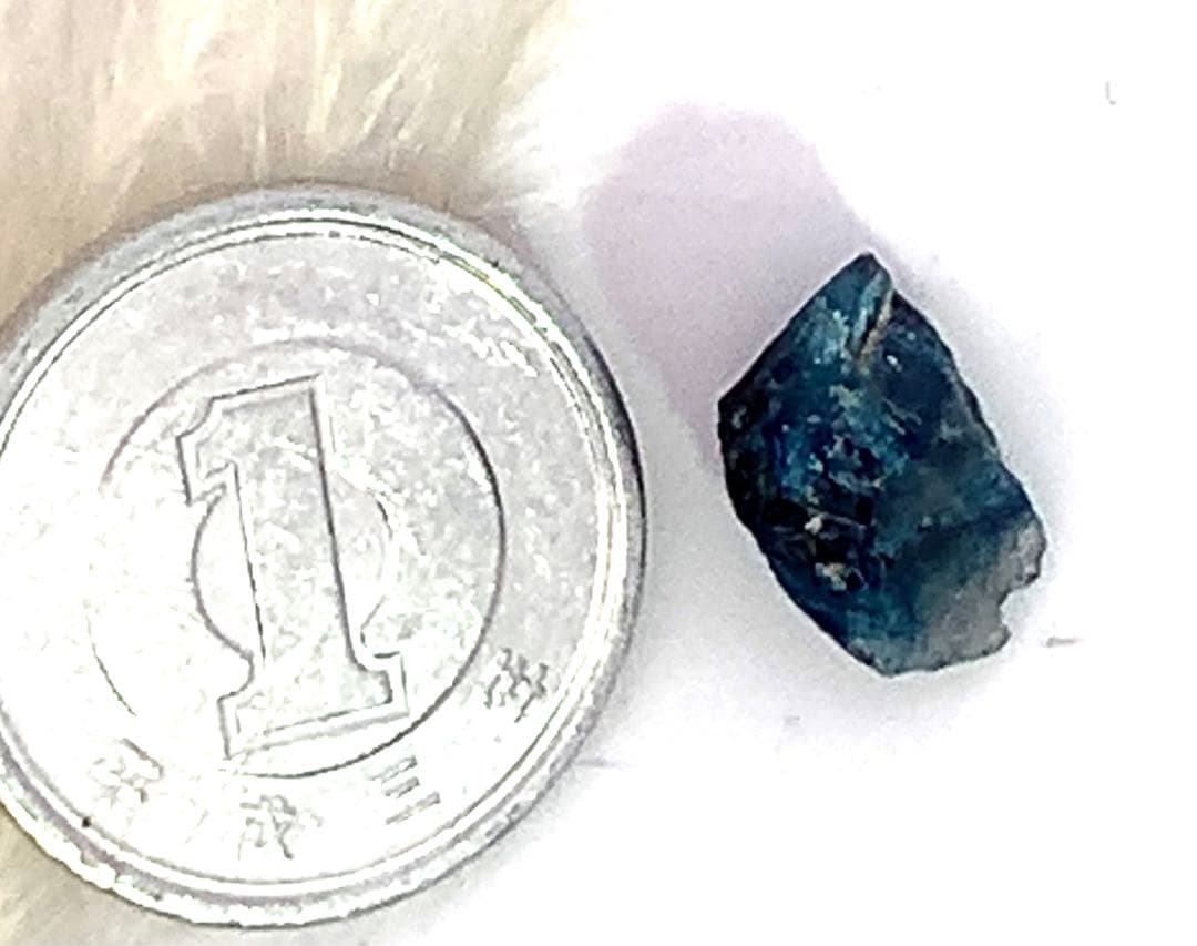 ユークレース　レアストーン　希少石　知性の開花　パワーストーン　希少天然石