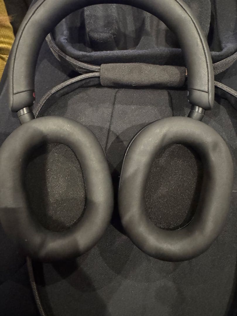 Sony ワイヤレスヘッドホン ブラック WH-1000XM5