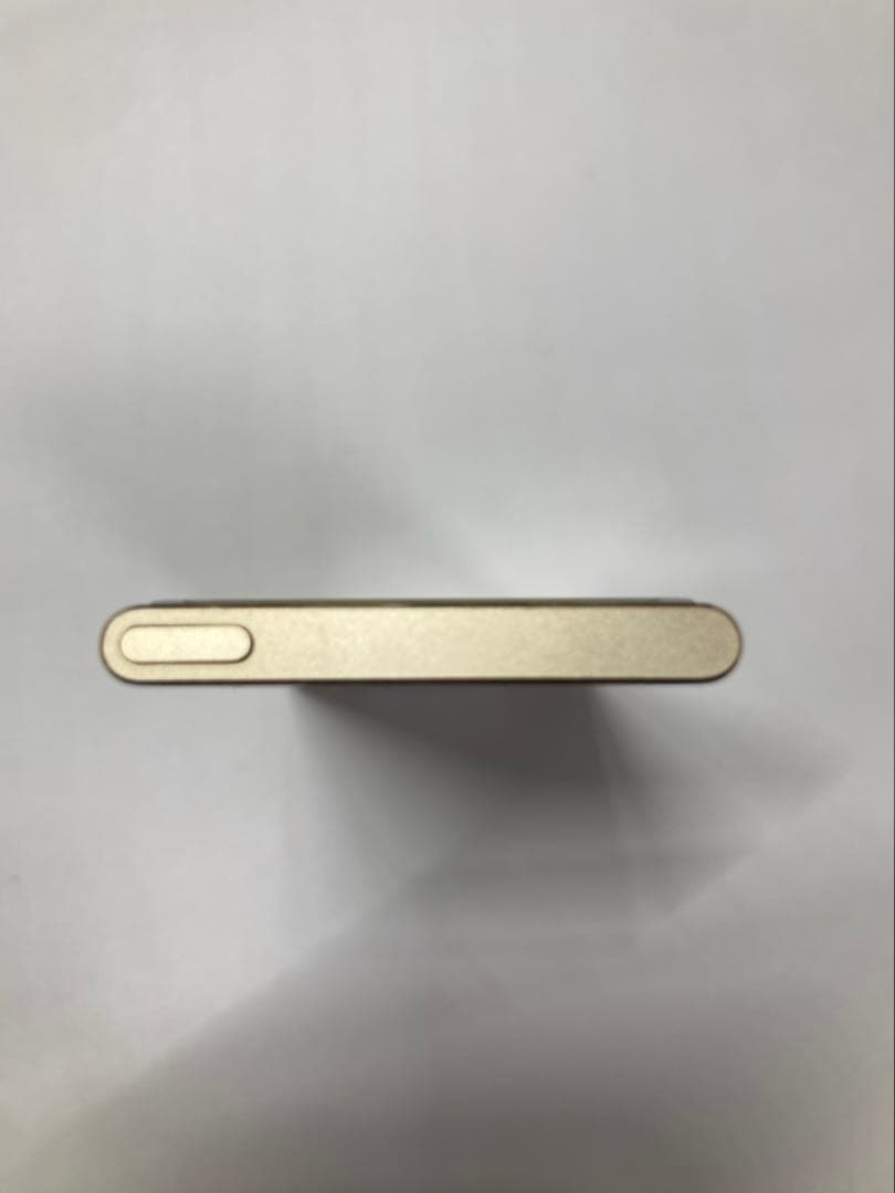 美品Apple iPod nano 16GB 第7世代 ゴールド バッテリー良好