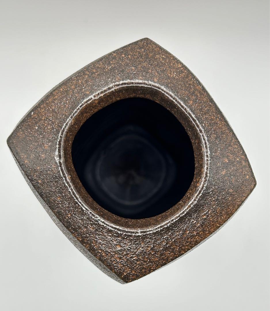 岡田裕 萩焼 炎彩四方花入 花瓶 花器 未使用