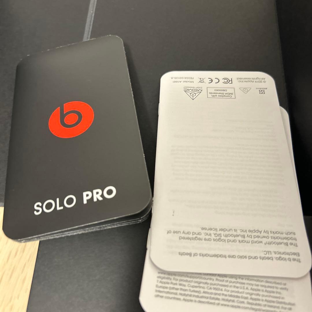 Beats SOLO PRO ワイヤレスヘッドホン