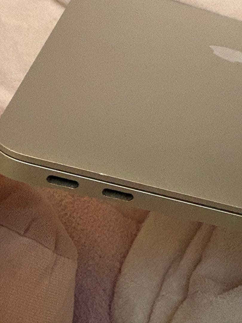 MacBook Air 89%バッテリー