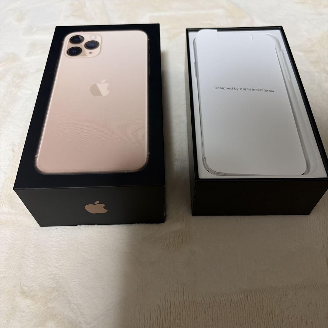 美品　iPhone 11Pro