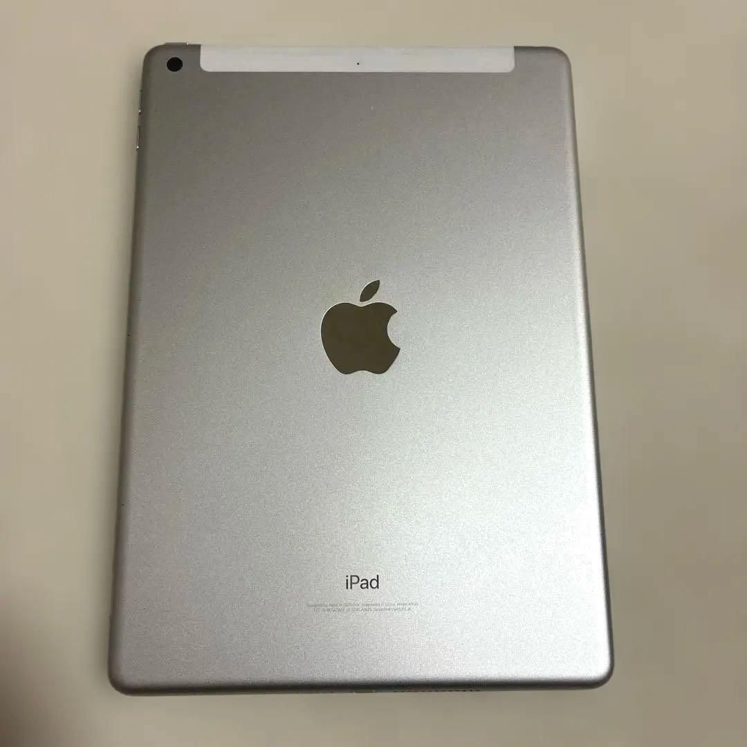 最終値下げApple iPad シルバー(第5世代) MPIL2J/A 32GB