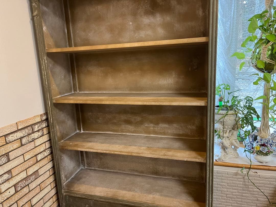 Yoshinobu Izawa アンティーク調 キャビネット 店舗什器