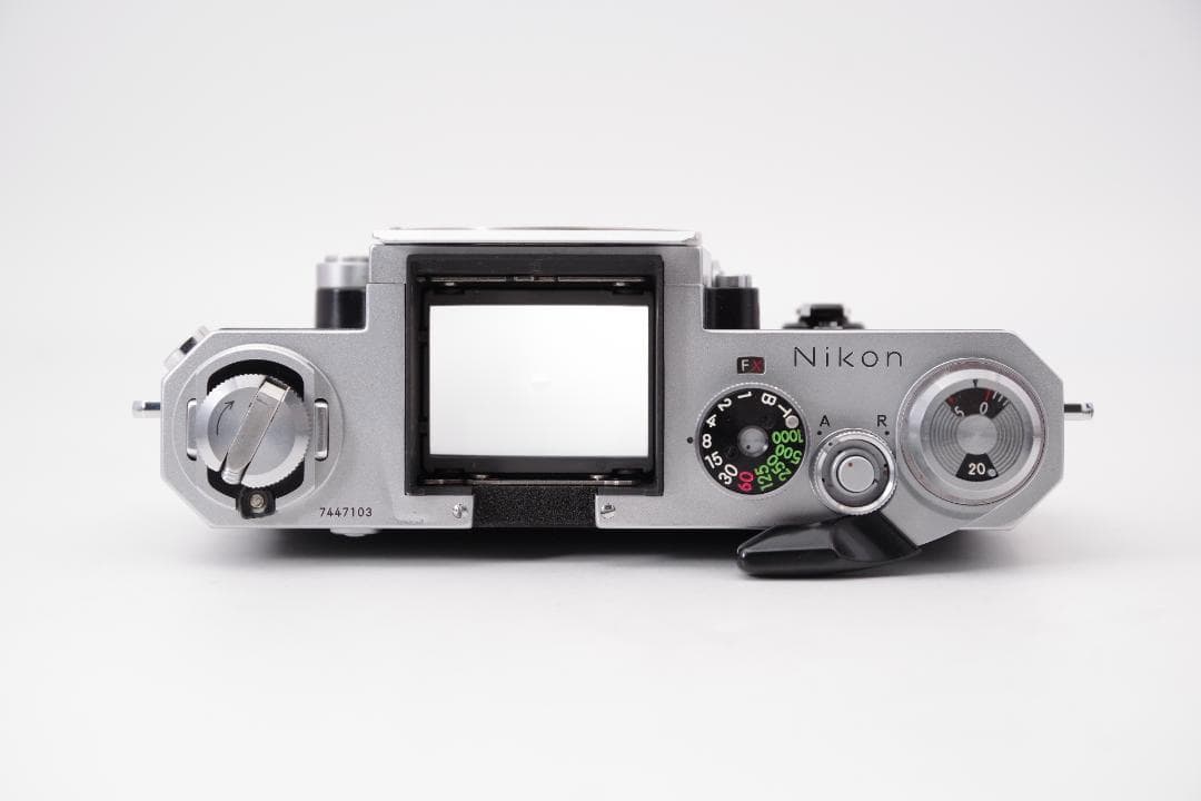 綺麗 Nikon New F / 50mm F2 / 135mm F2.8