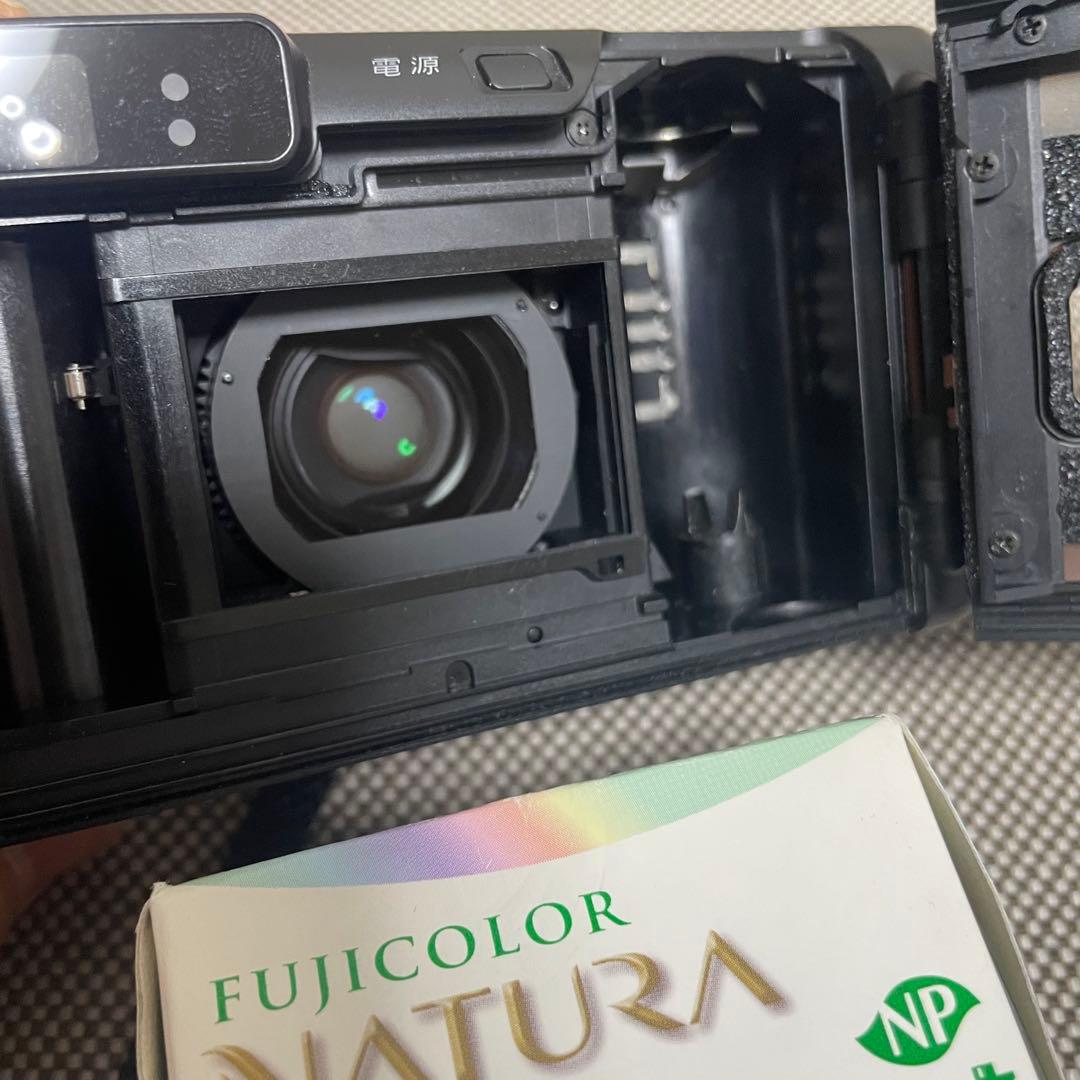 【完動美品】FUJIFILM NATURA 1.9 コンパクトカメラ ブラック