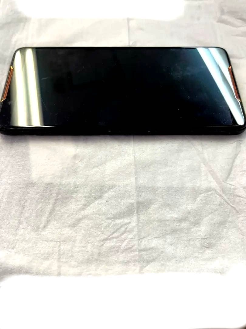 ASUS ROG Phone ゲーミングスマートフォン 本体