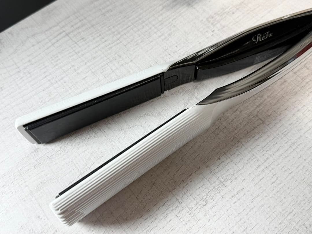 ★ReFa★リファ ストレートアイロン