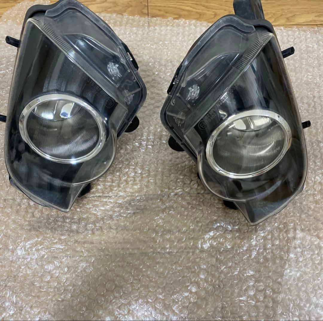アスリート200系　後期　フォグランプ　左右セット