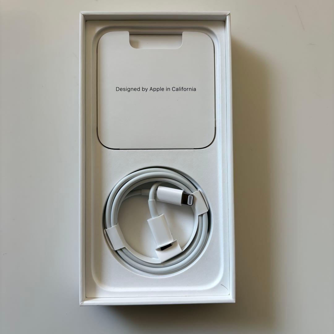 Apple iPhone 13 128GB スターライト