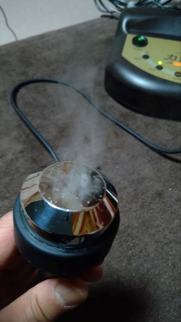 家庭用エステ機器　YTB カリスマ 美顔器