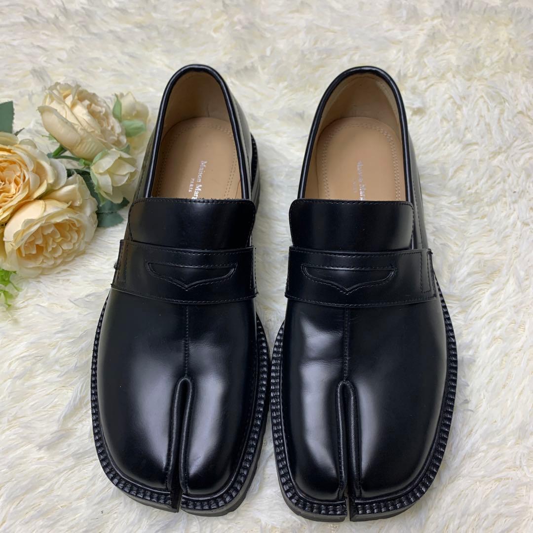 メゾンマルジェラ タビ ローファー