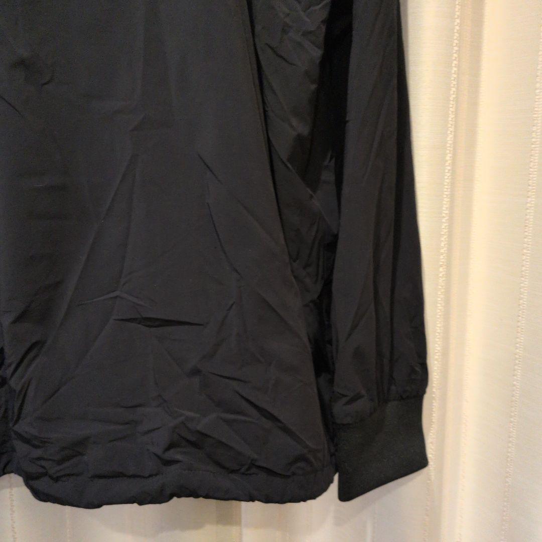 ブリーフィング ウインドプルオーバー