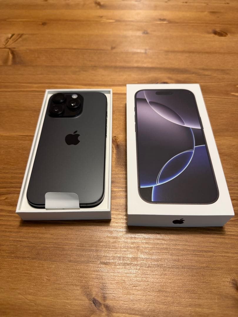 【極美品】iPhone 16pro アイフォーン16 プロ 128GBブラック