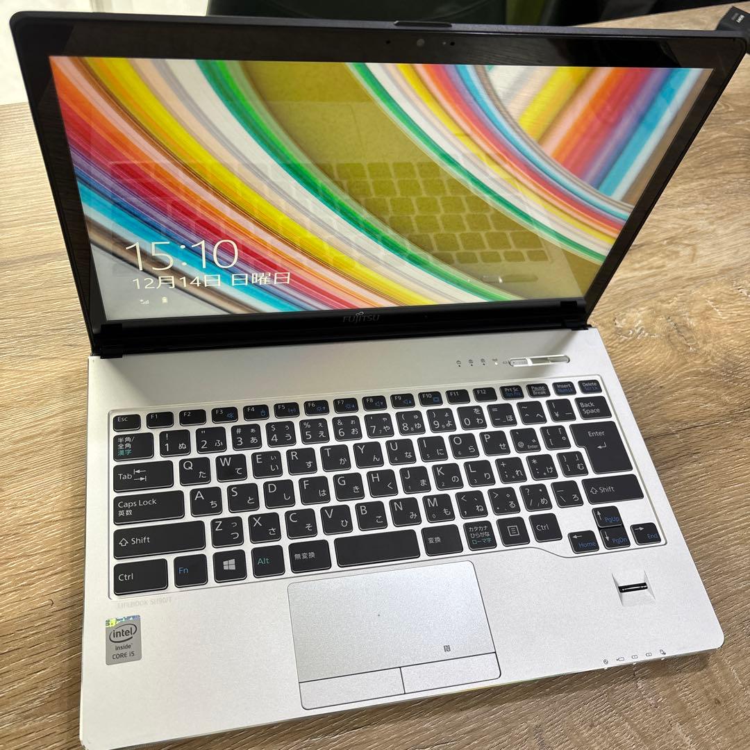 Fujitsu LIFEBOOK 13.3インチ シルバー 本体