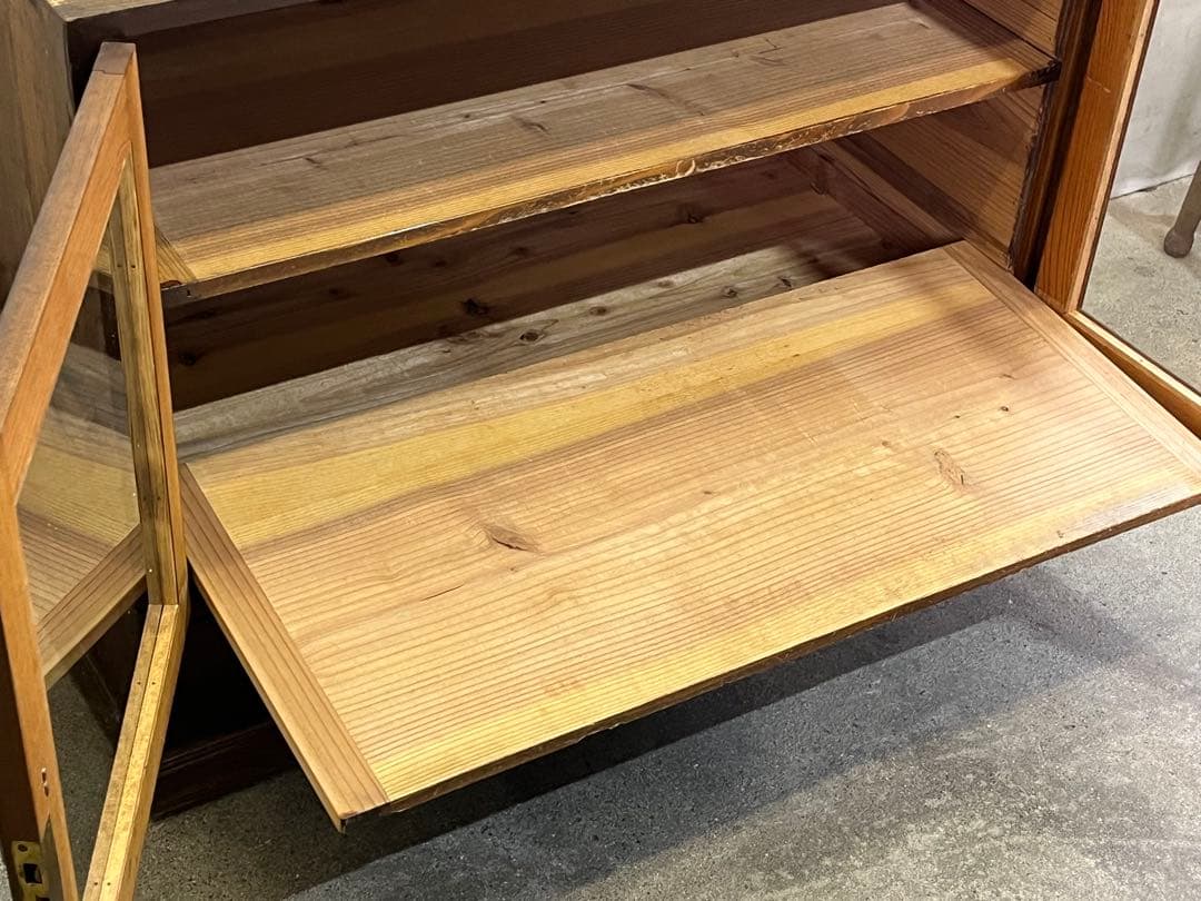 昭和レトロ　木製キャビネット 陳列ケース 収納庫 飾り棚 水屋箪笥 店舗什器