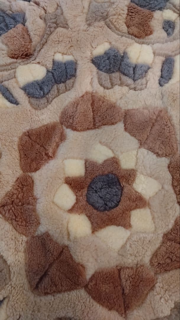 花柄フリースラグ 大きめ