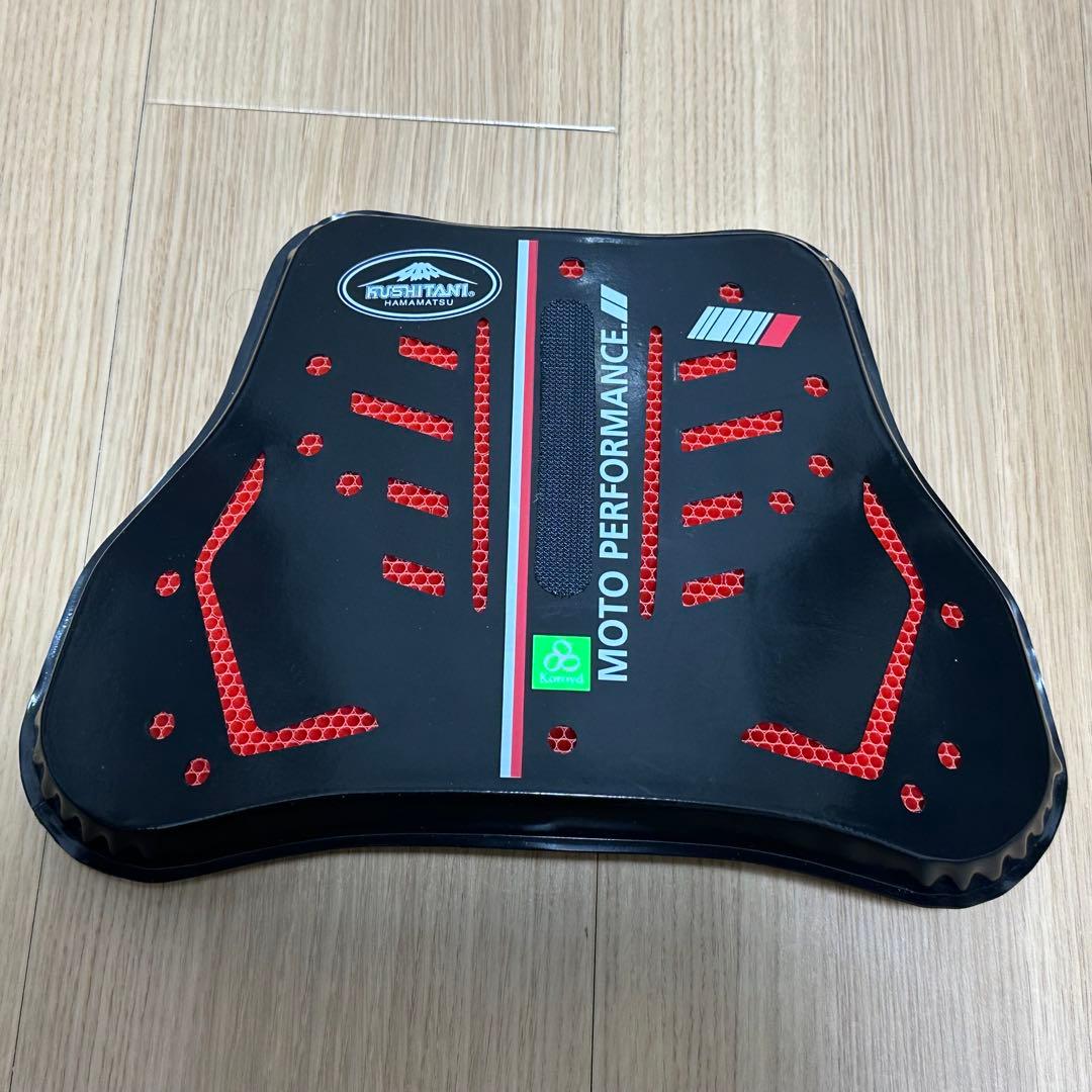 クシタニ 胸部プロテクター コロイドブレストパッド K-4409