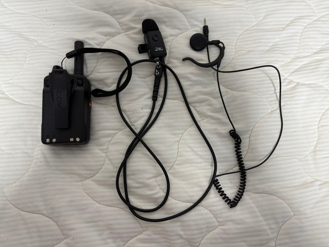 ICOM IP-502Hトランシーバー本体/HM-153LSイヤホンマイクセット