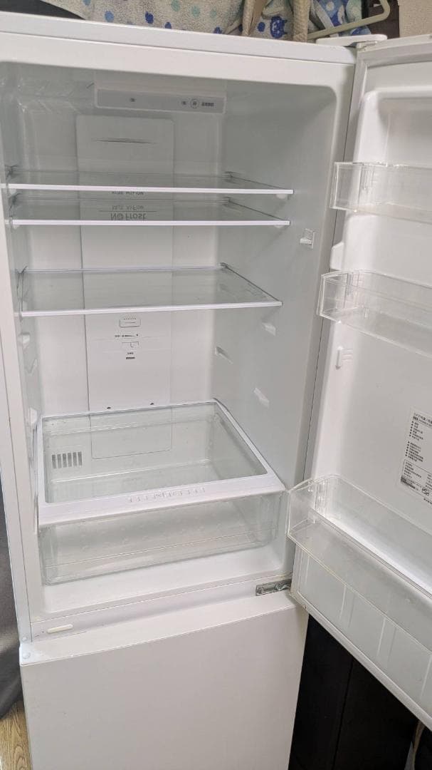 MAZXEN(マクスゼン) 冷蔵庫 JR230ML01WH 中古品