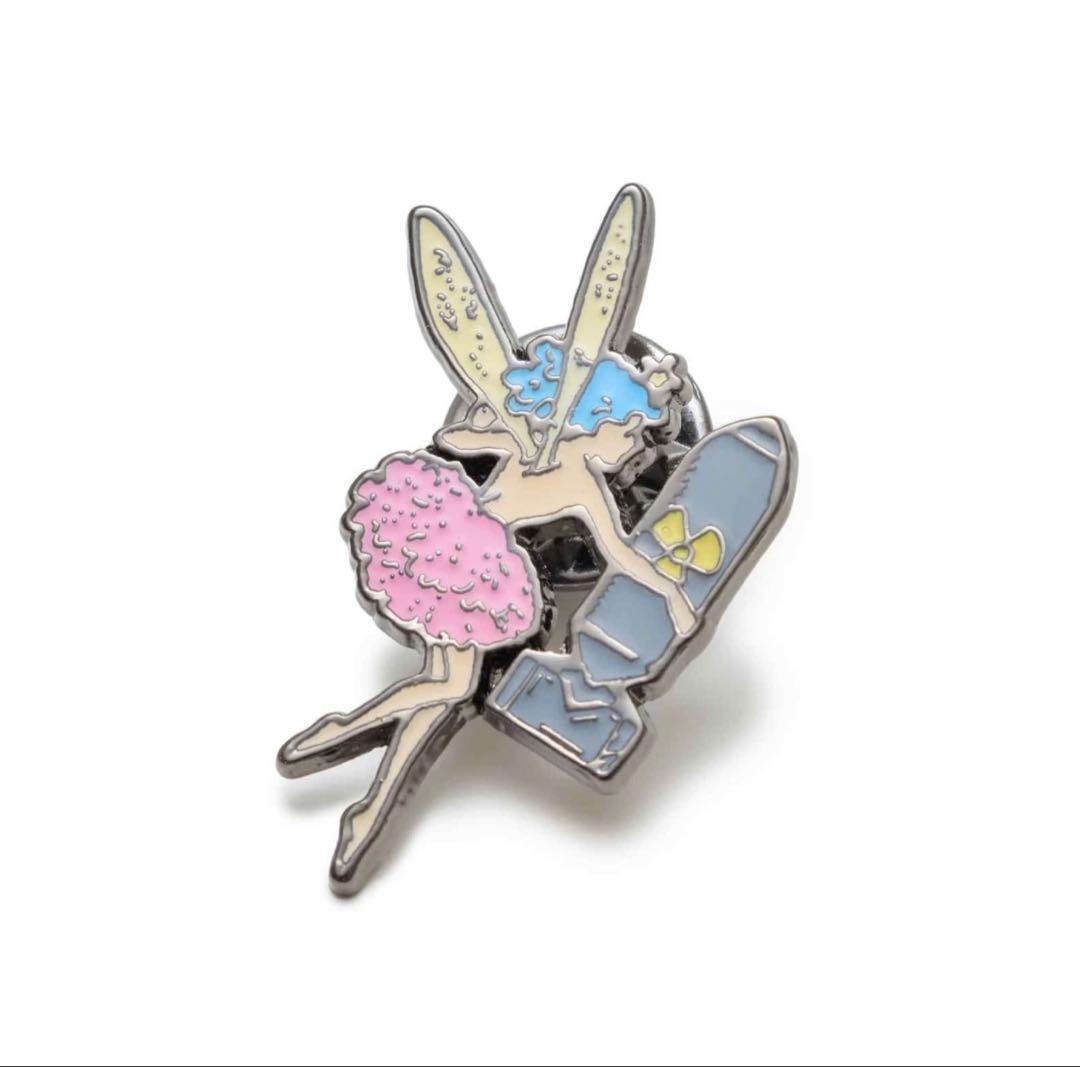 新品未使用品　アンダーカバー　ピンズ ピンバッジ　3個セット