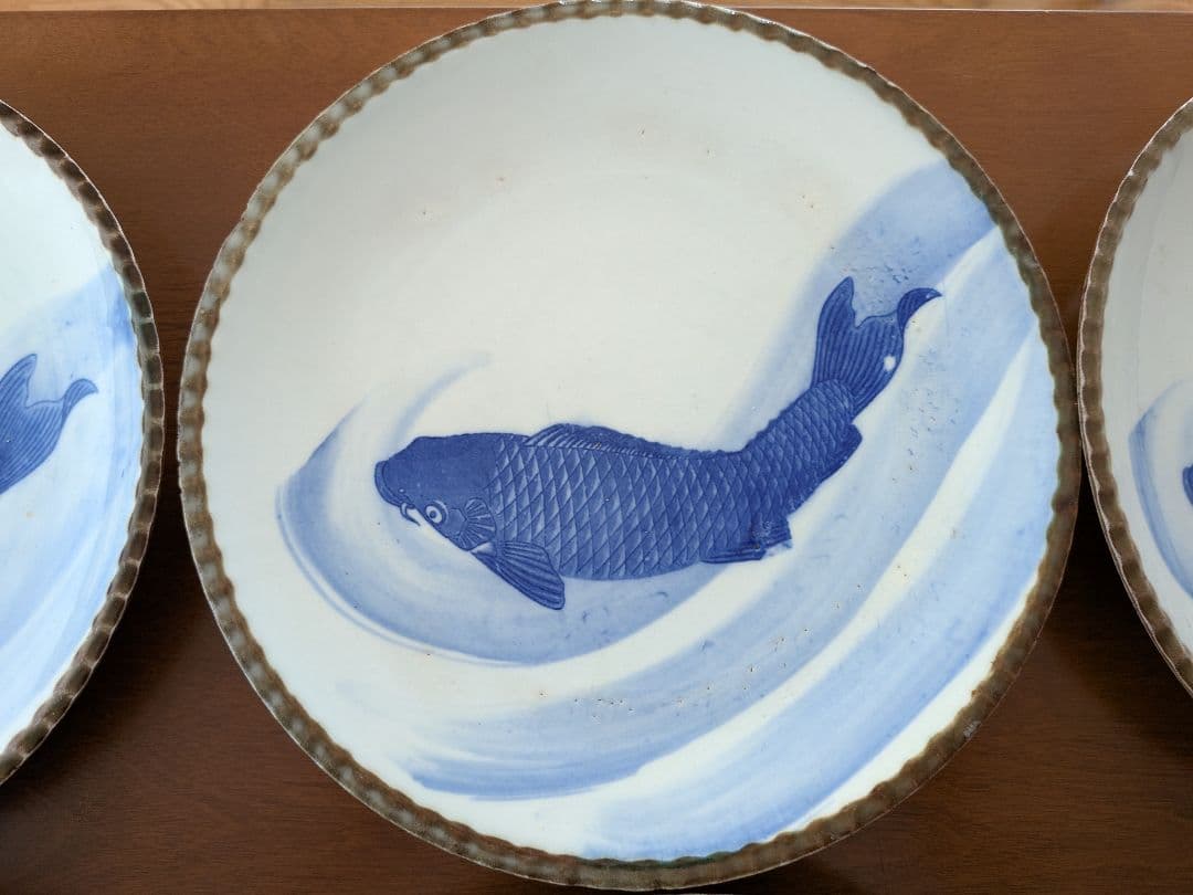m*0様 青い鯉の絵柄の皿 イゲ皿 直径約24cm 10枚セット アンティーク