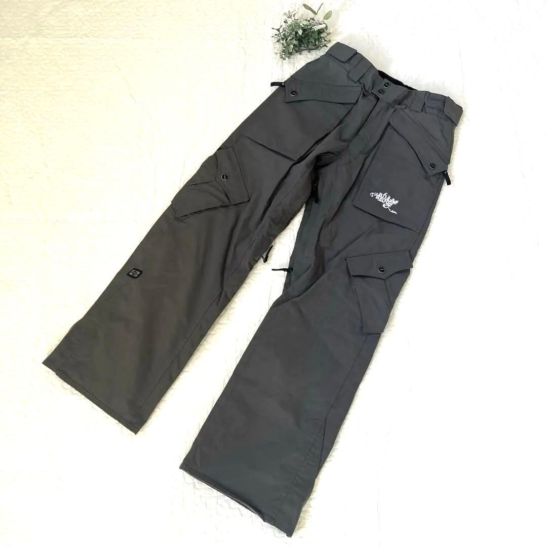 美品✨　Billabong ビラボン セット 上下　M スノーウェア