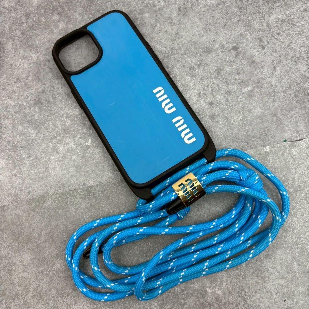 極美品 ミュウミュウ iPhone15 スマホケース ストラップ カバー ブルー