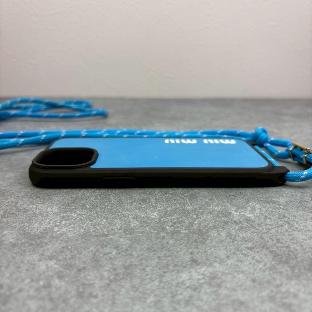 極美品 ミュウミュウ iPhone15 スマホケース ストラップ カバー ブルー