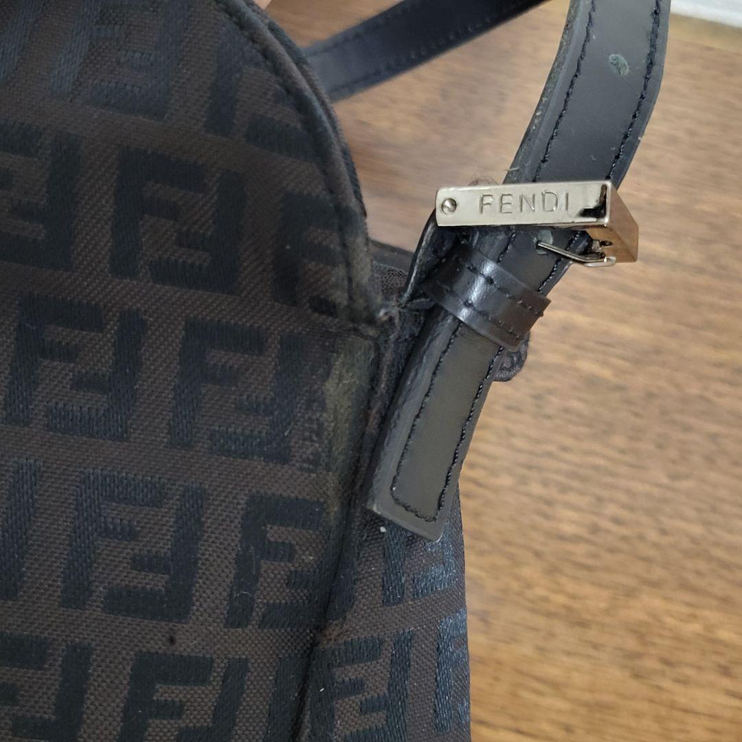 FENDI フェンディ マンマバケット キャンバス　ズッキーノ　ブラック