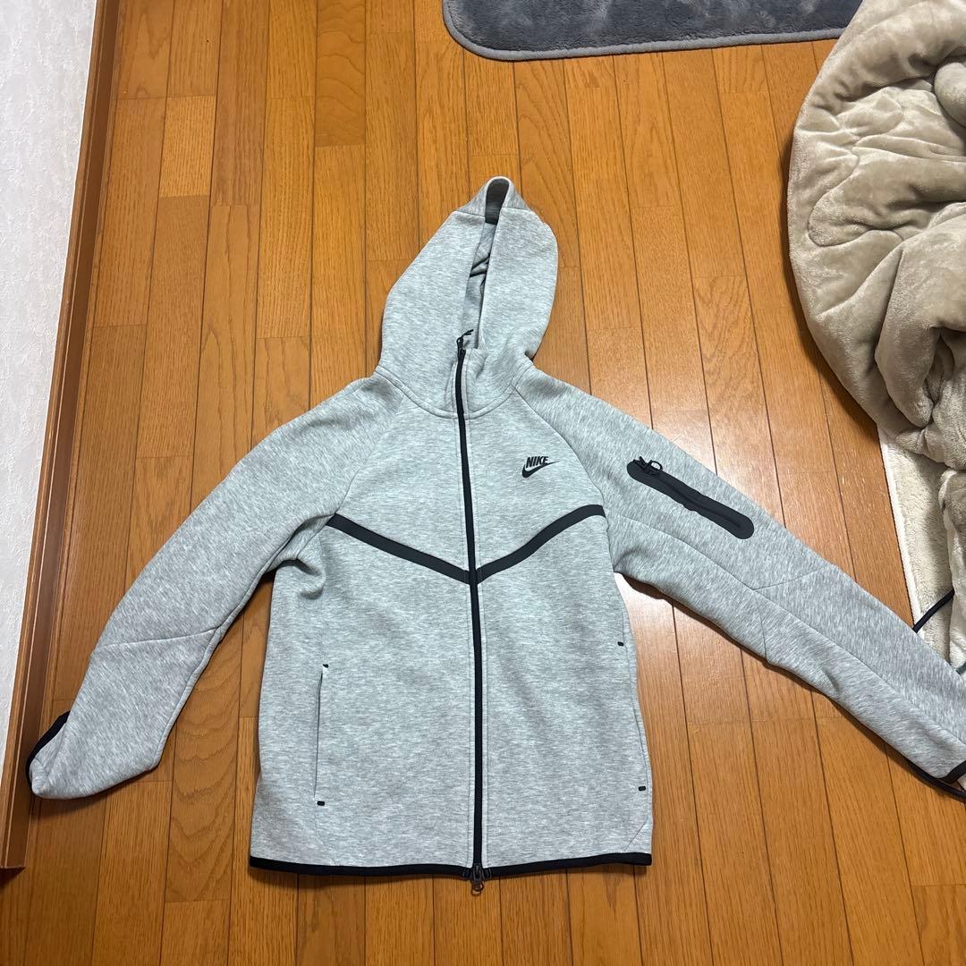 ナイキテックフリース