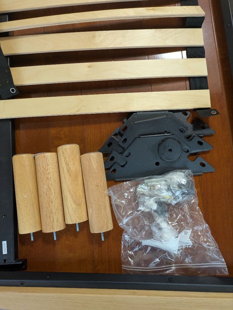 引き取り相談可　無印良品 ダブル オーク材　ベッドフレーム 木製脚 20cm