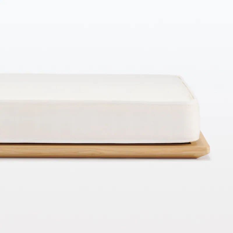 引き取り相談可　無印良品 ダブル オーク材　ベッドフレーム 木製脚 20cm