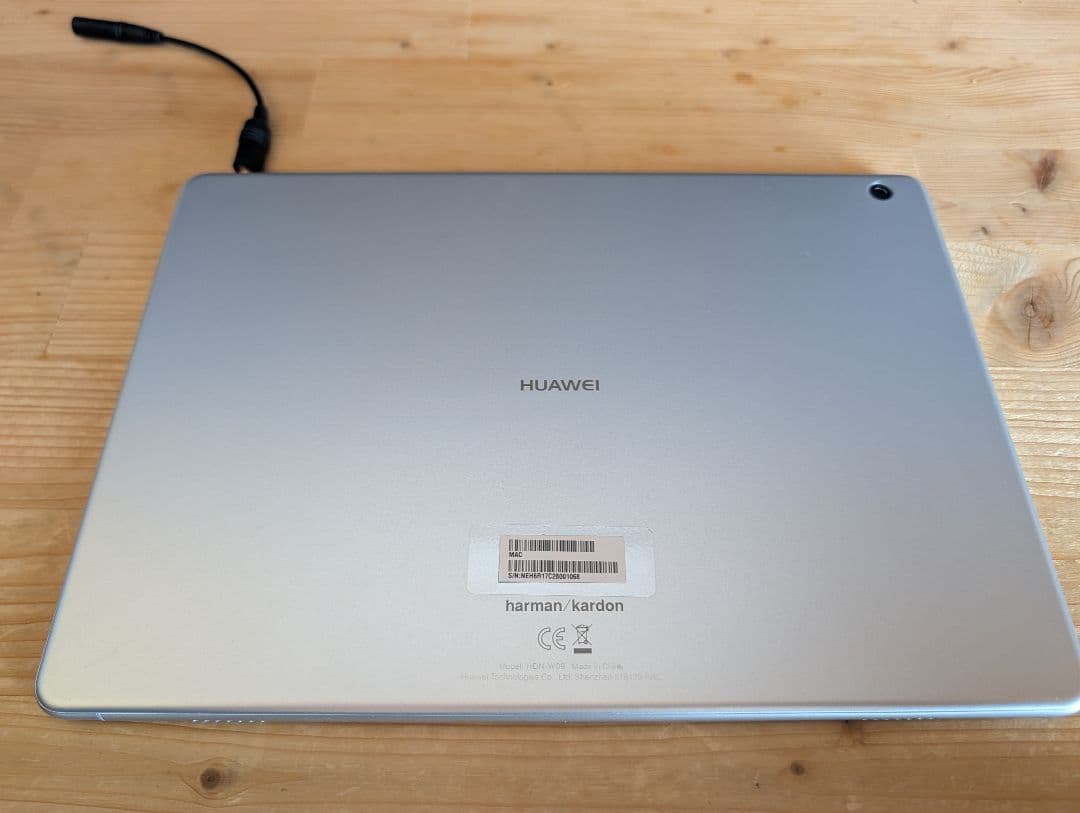 HUAWEI MediaPad M3 Lite 10 wp　地デジ視聴可能