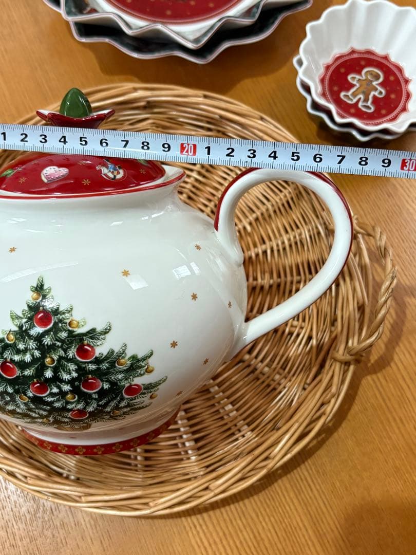 Villeroy & Bochビレロイ&ボッホ　ティーポット　クリスマス柄