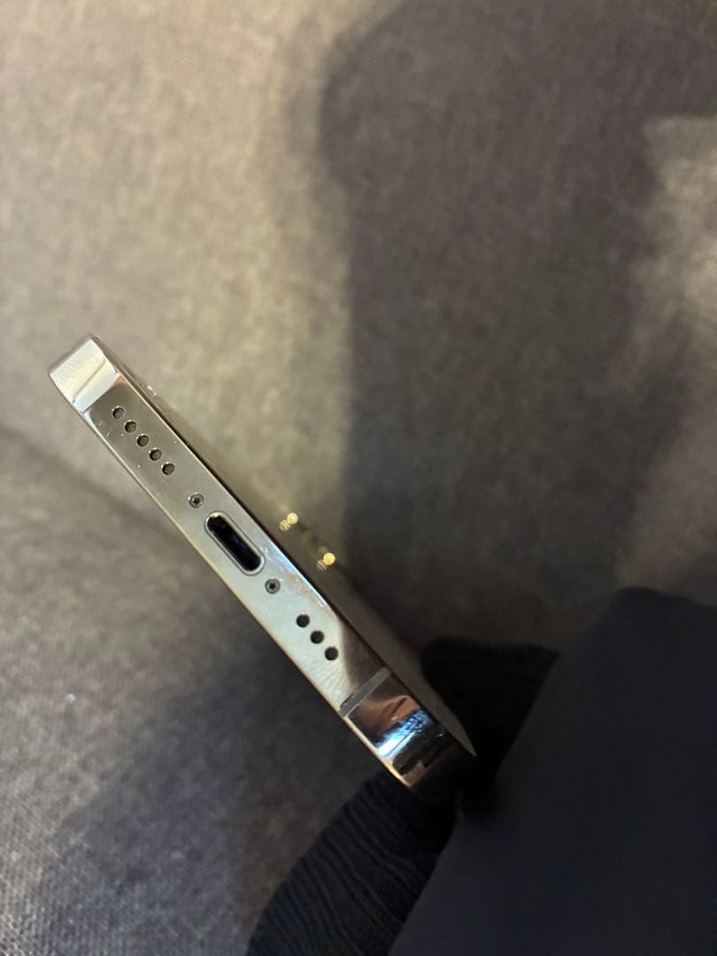 iPhone12 Pro【背面ひび割れ有り】