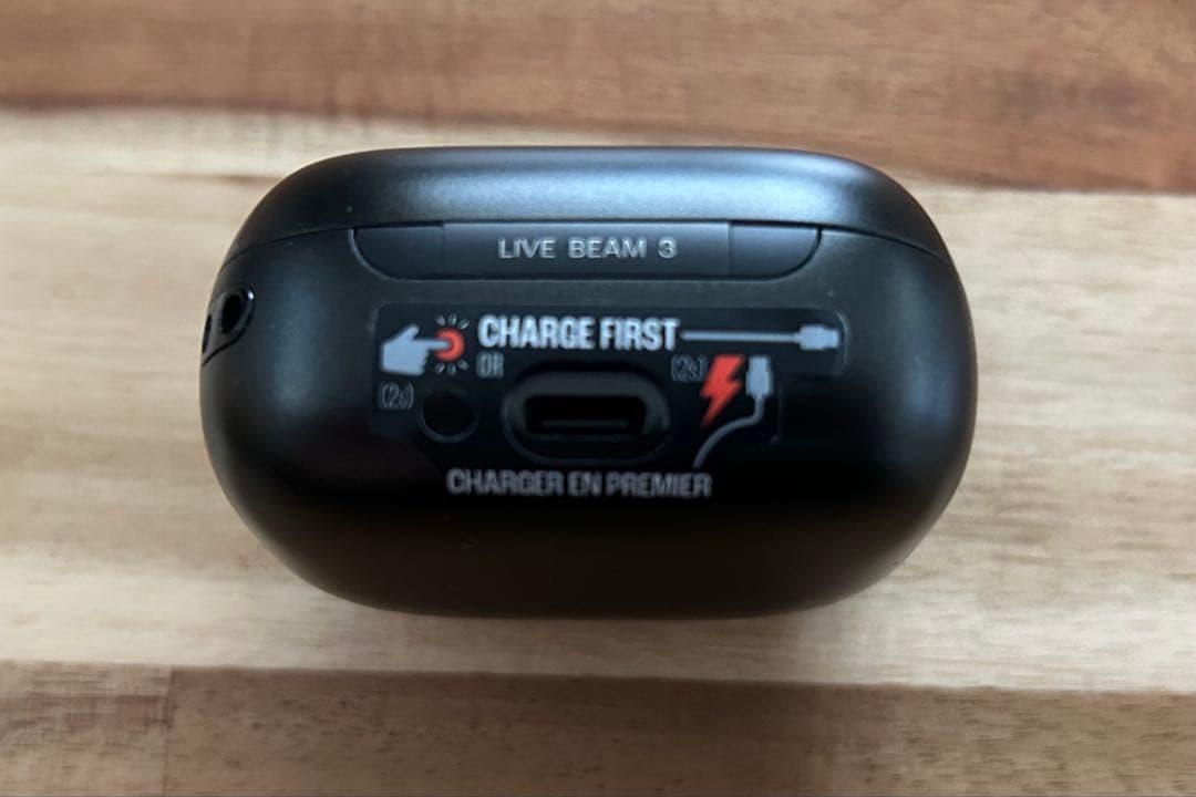 JBL LIVE BEAM 3 ワイヤレスイヤホン　ブラック　美品