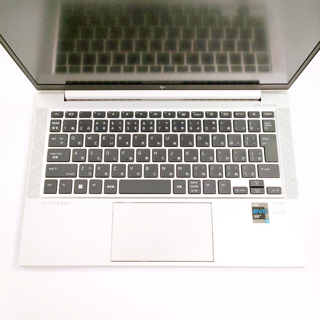 第11世代i7✨️16GB/SSD512G/小型/HP/カメラ付きノートパソコン