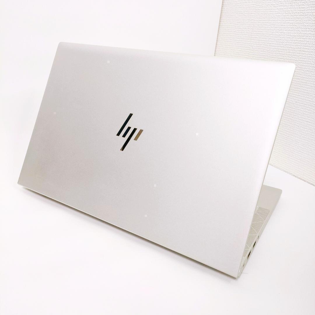 第11世代i7✨️16GB/SSD512G/小型/HP/カメラ付きノートパソコン