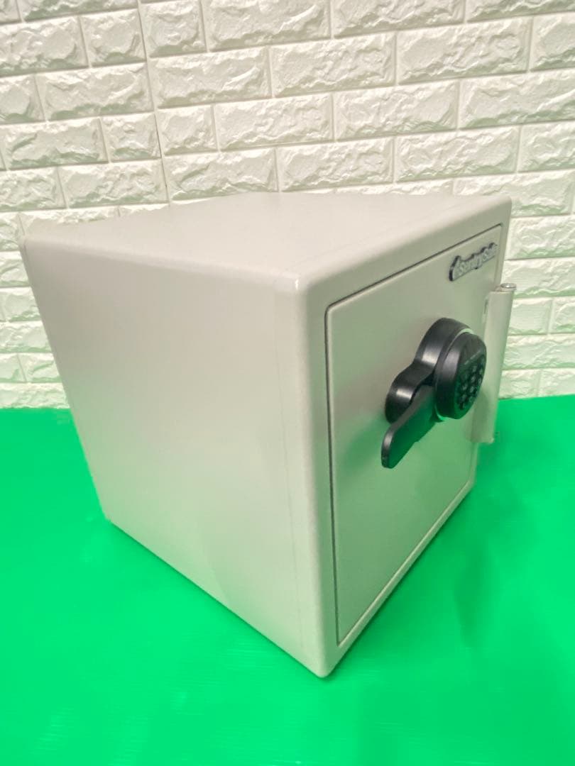 Sentry セントリー　テンキー式　JF123ET 1時間耐火金庫