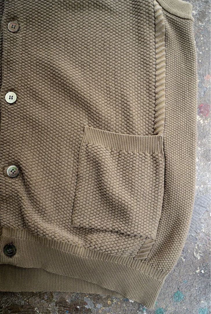 【2】YASHIKI ヤシキ　Namioto Vest ベスト　Vネック