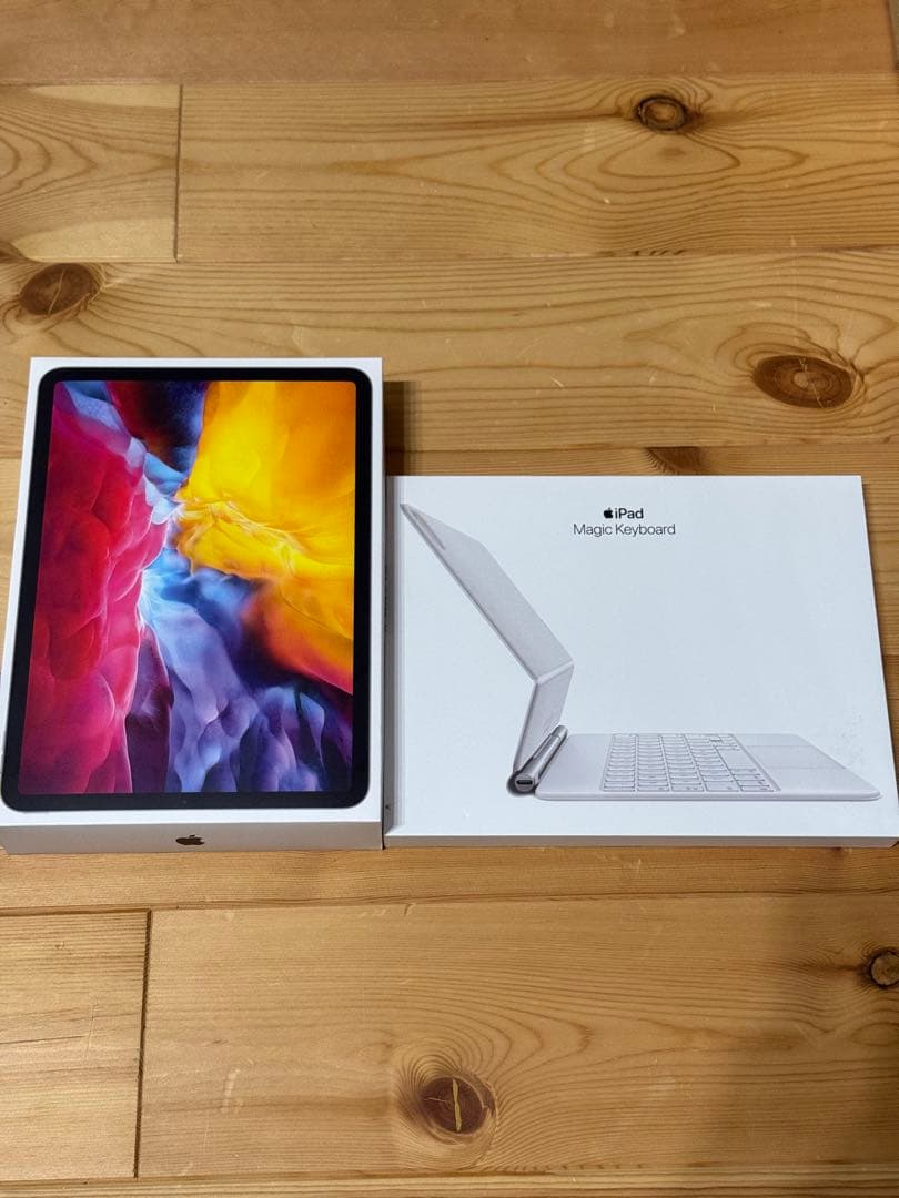 美品　iPad Pro 11インチ スペースグレー 本体 第２世代　4点セット