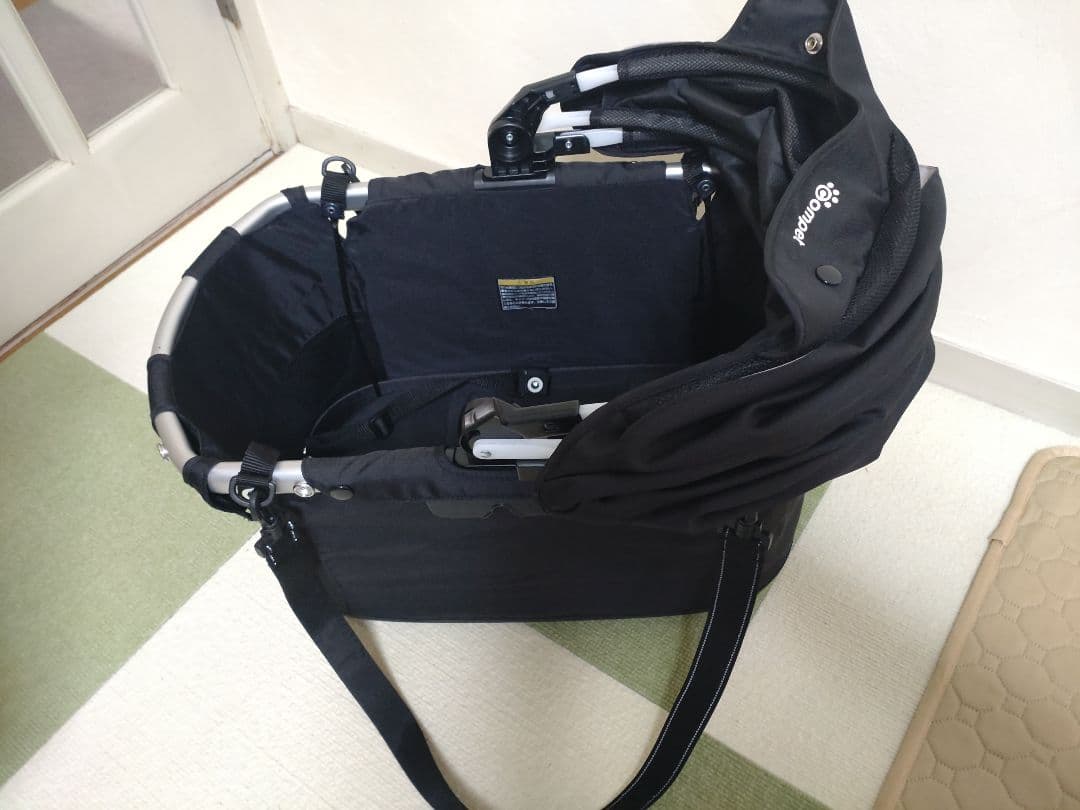 超美品ペットカート、コムペットミリミリEG、コンビ、箱あり