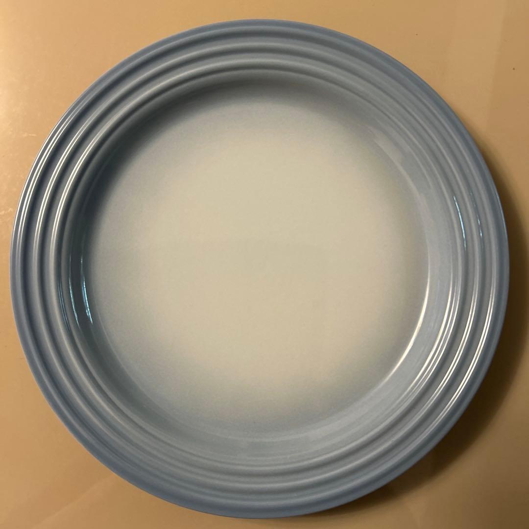 新品　ル・クルーゼ　プレートセット 22cm 4枚