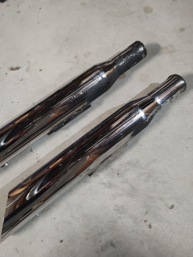 モーターステージ　スラッシュカットマフラー　ハーレー