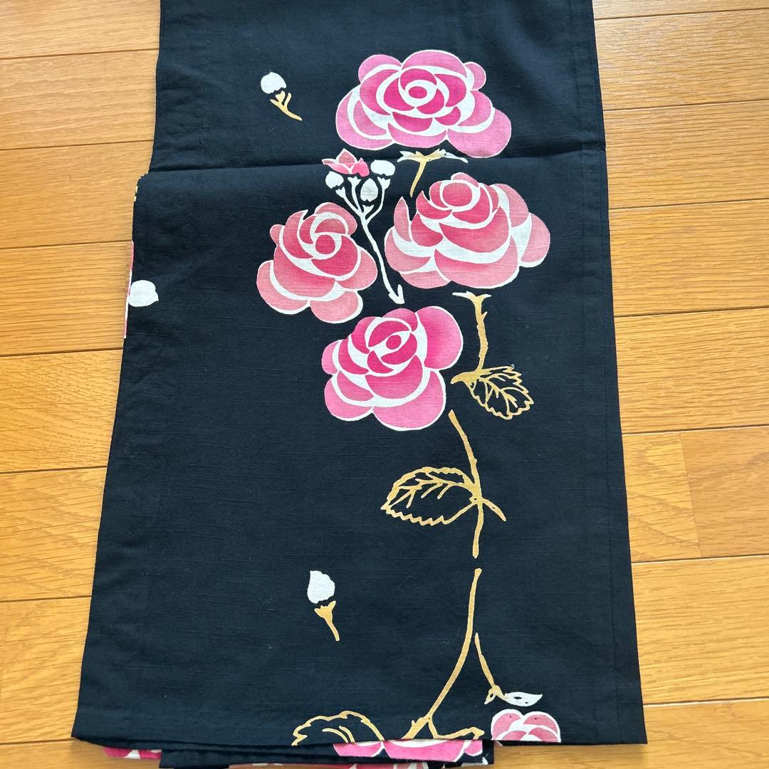 ツモリチサト浴衣、帯セット　バラ柄　着物　ブラック